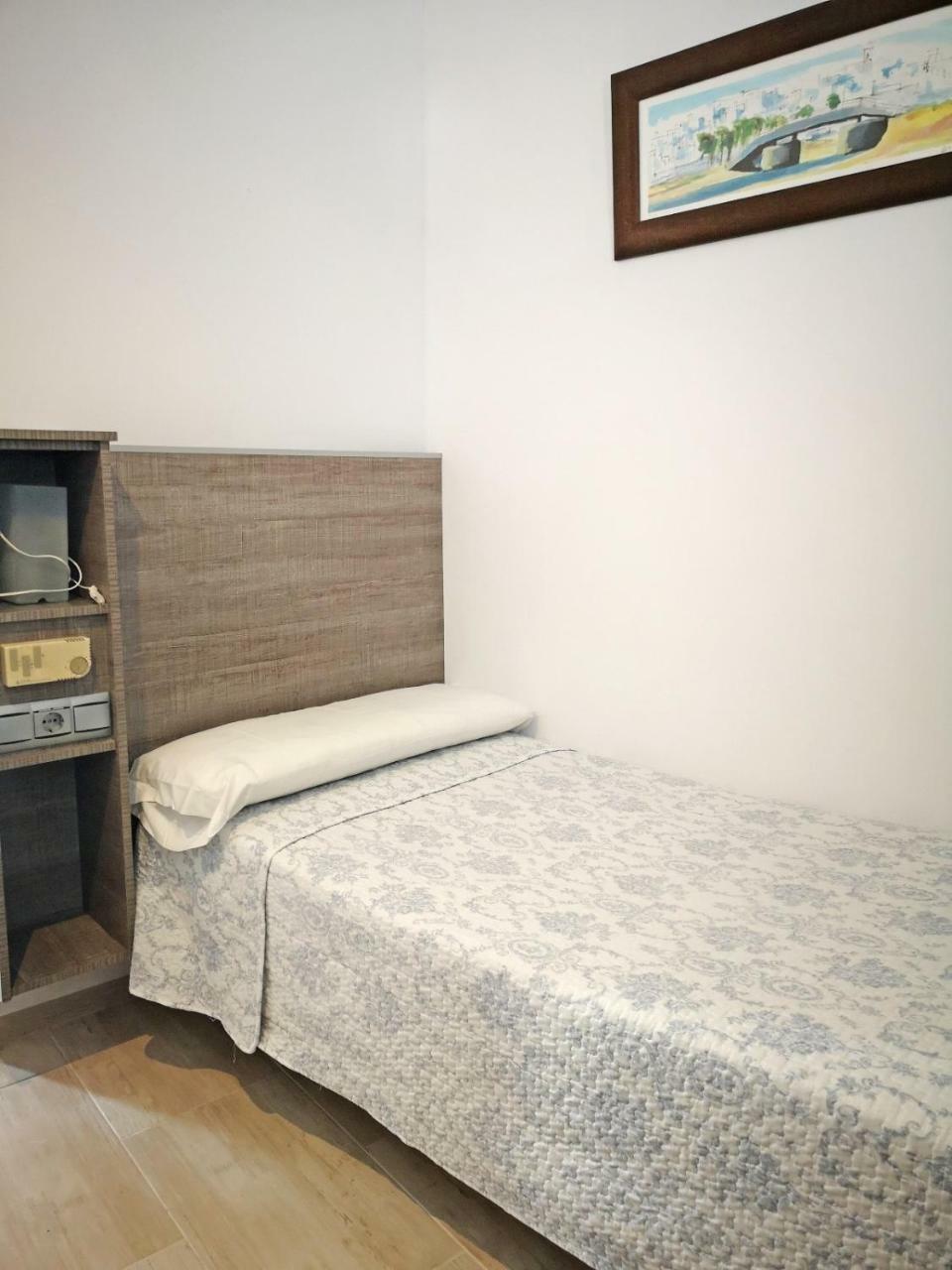Hostal Campito Conil De La Frontera Bagian luar foto